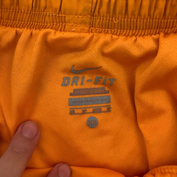 Orange Nike drifit shorts - Picture 3 of 5